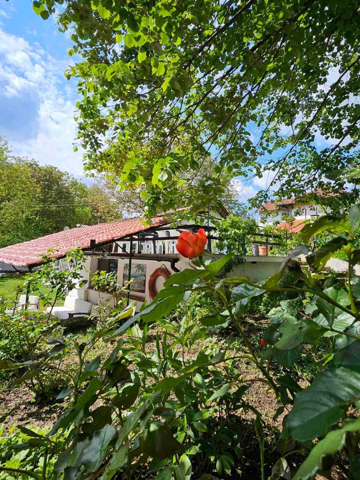 Orehite-Family Hotel ,Food & Pool Bozhichen Ngoại thất bức ảnh